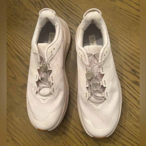 Hoka Women’s transport Sneakers. - Picture 5 of 9